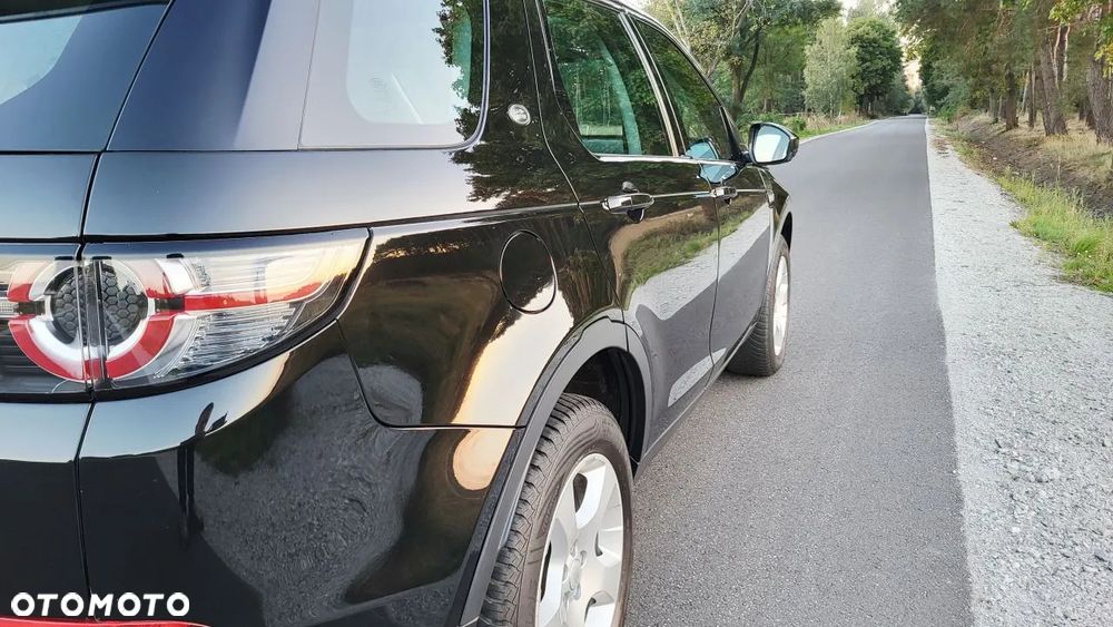 Land Rover Discovery Sport 2.0 D150 R-Dynamic - 11