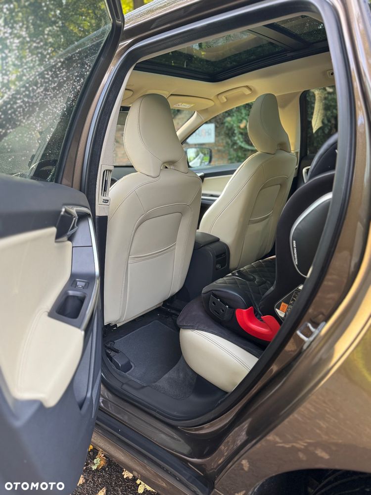 Volvo XC 60 T5 AWD Drive-E Summum - 7