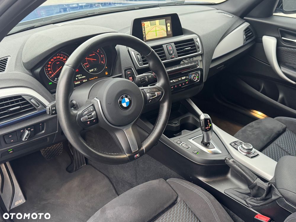 BMW Seria 1 120d xDrive M Sport - 32