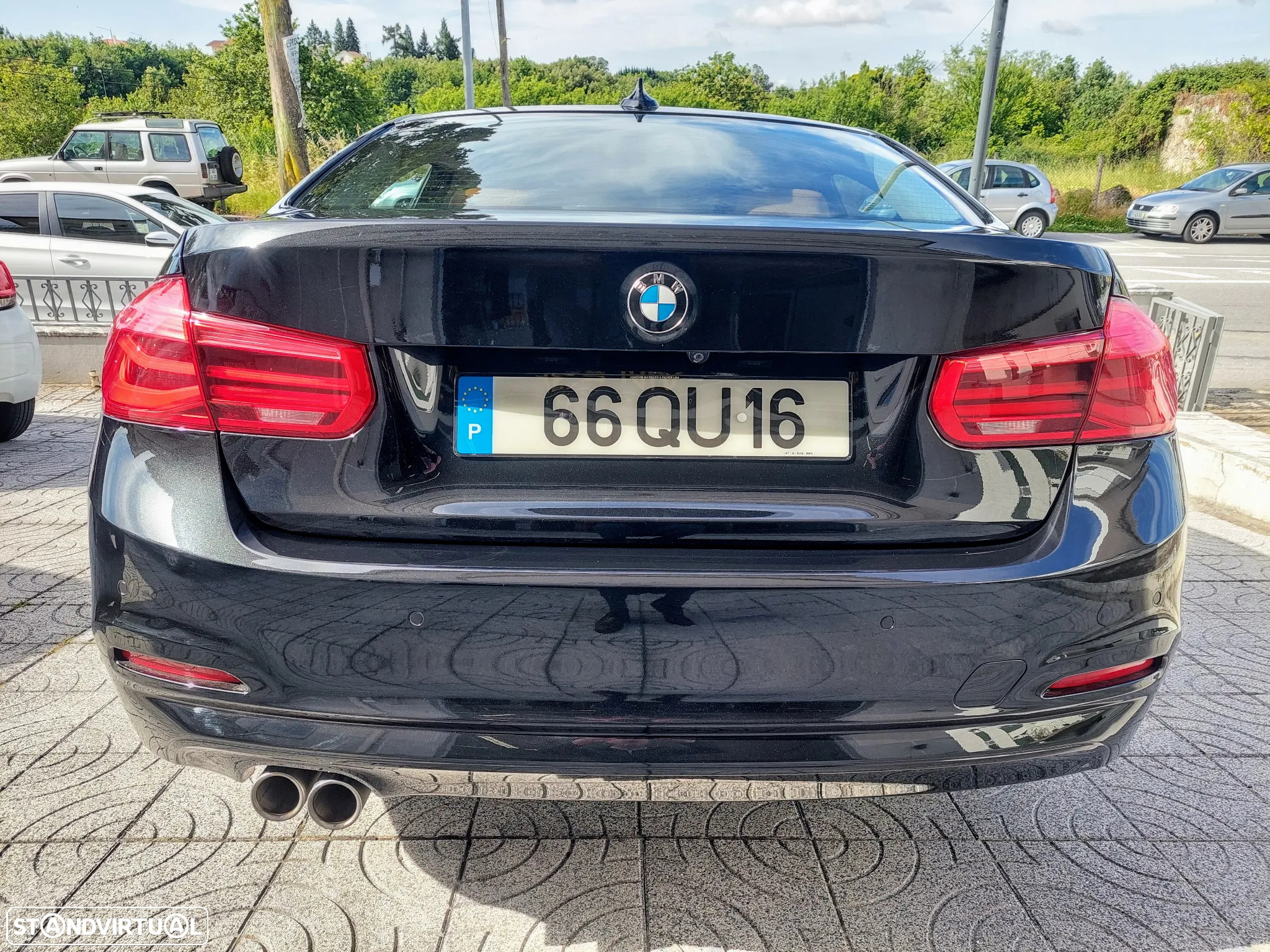 BMW 320 d Line Luxury - 23
