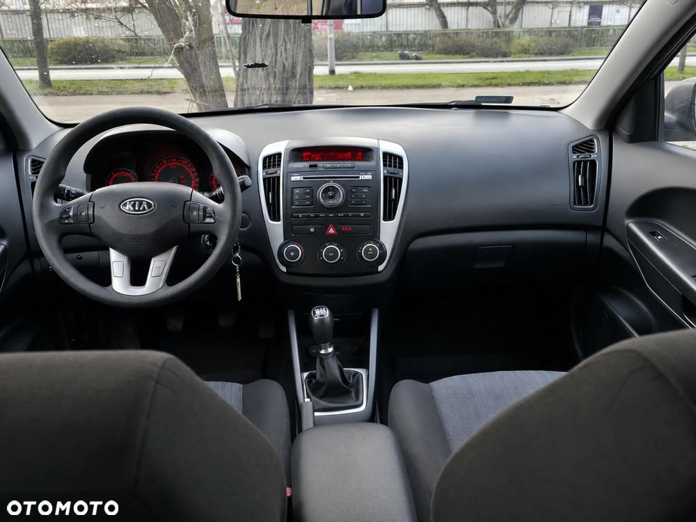 Kia Ceed 1.6 Crdi Comfort - 11