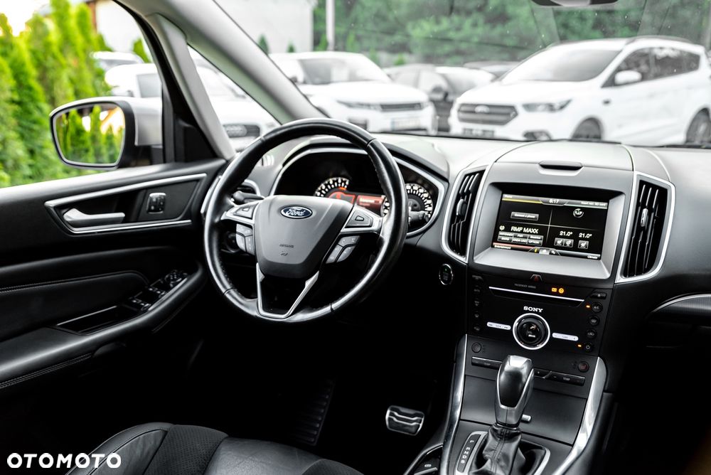 Ford S-Max 2.0 TDCi Titanium - 29