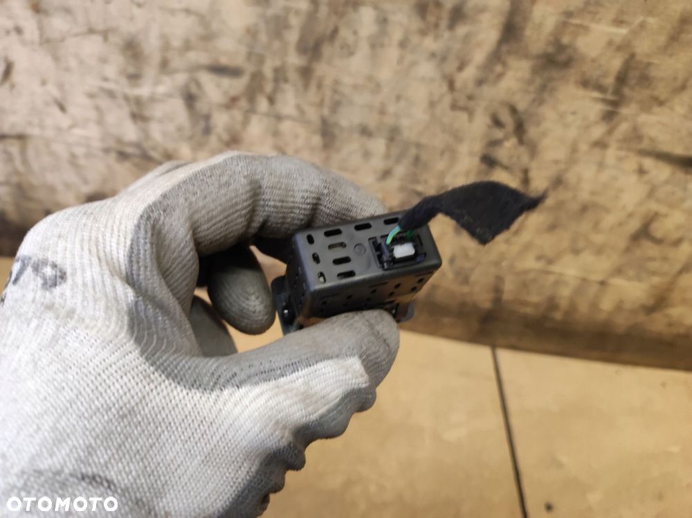 port gniazdo ładowania usb tył 5008 ii 2 lift - 5