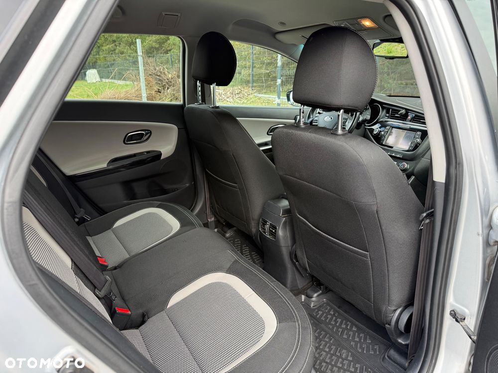 Kia Ceed 1.6 CRDi 136 ISG Platinum Edition - 23
