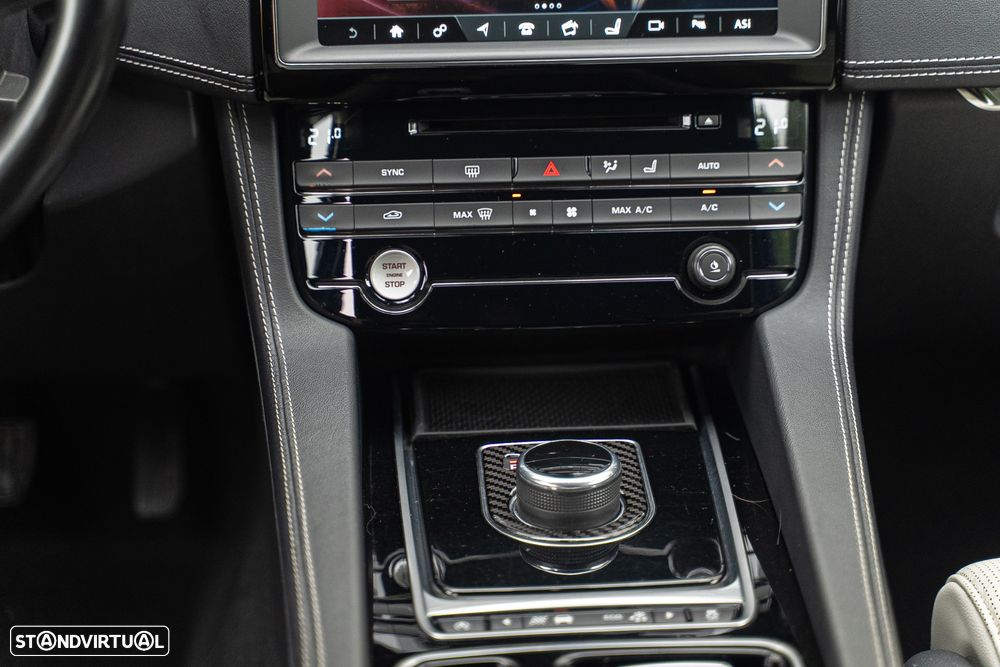 Jaguar F-Pace 20d Aut. R-Sport - 21