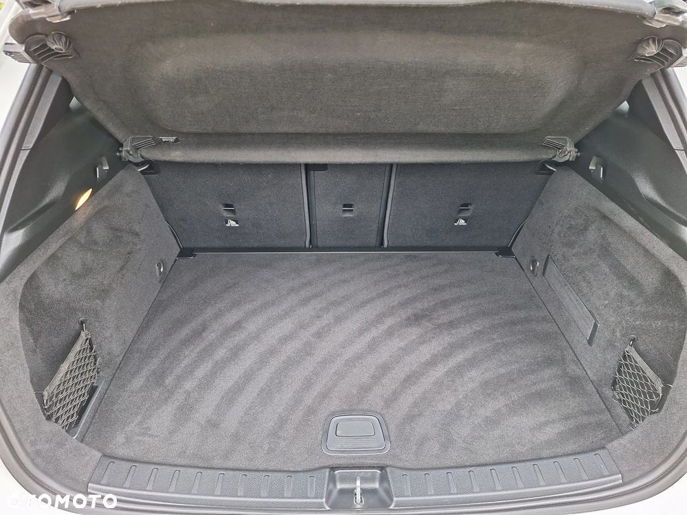 Mercedes-Benz GLA 220 d 8G-DCT AMG Line - 22