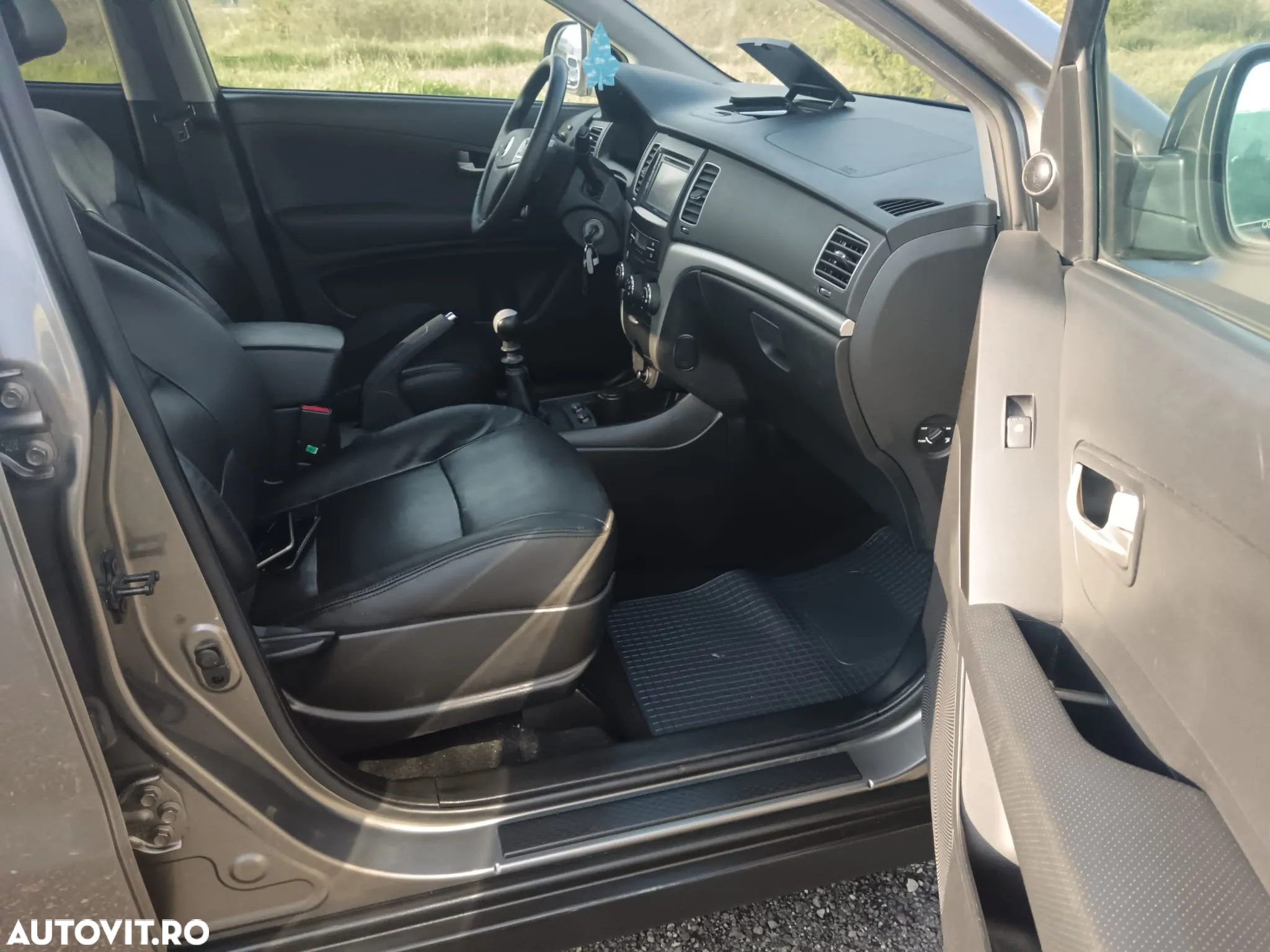 SsangYong Korando 2.0 E-XDI DPF 2WD Crystal - 9