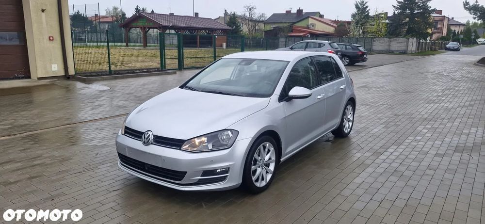 Volkswagen Golf 1.6 TDI DPF Highline - 8