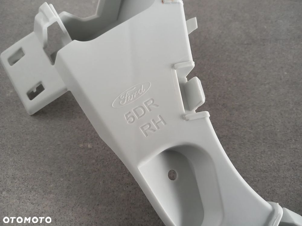 Ślizg zderzaka prawy Ford Focus 2014-2019 2099433 - 2