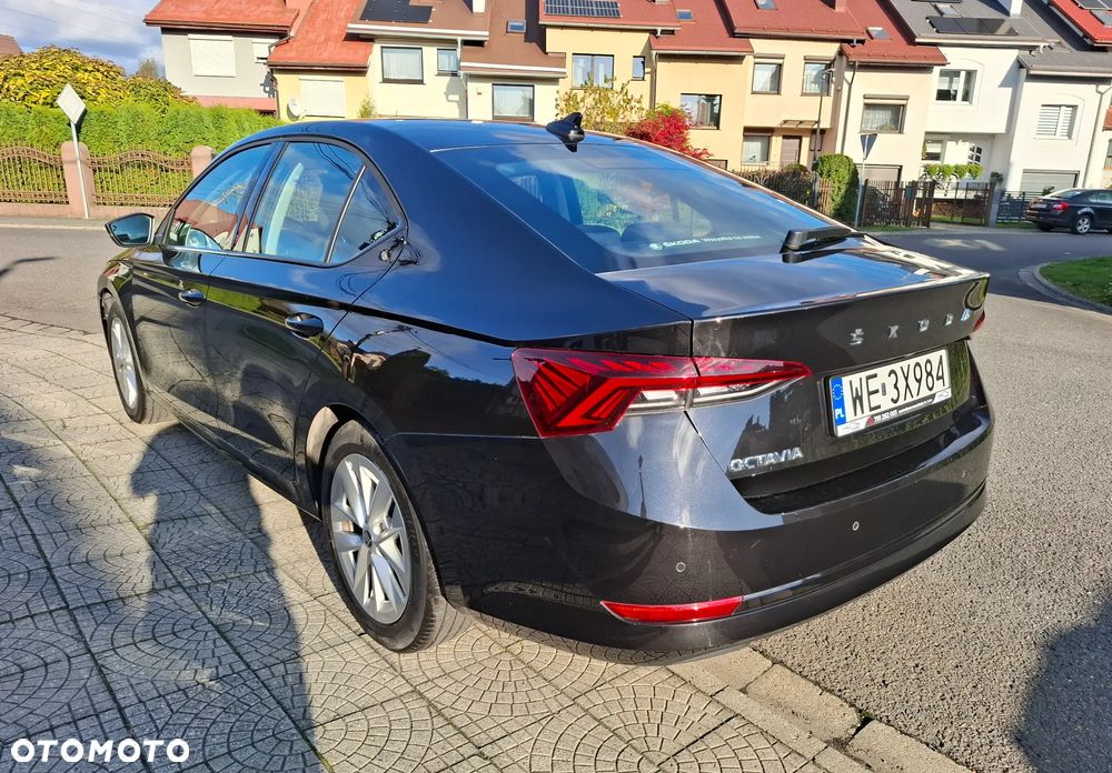 Skoda Octavia 1.5 TSI ACT Ambition - 6