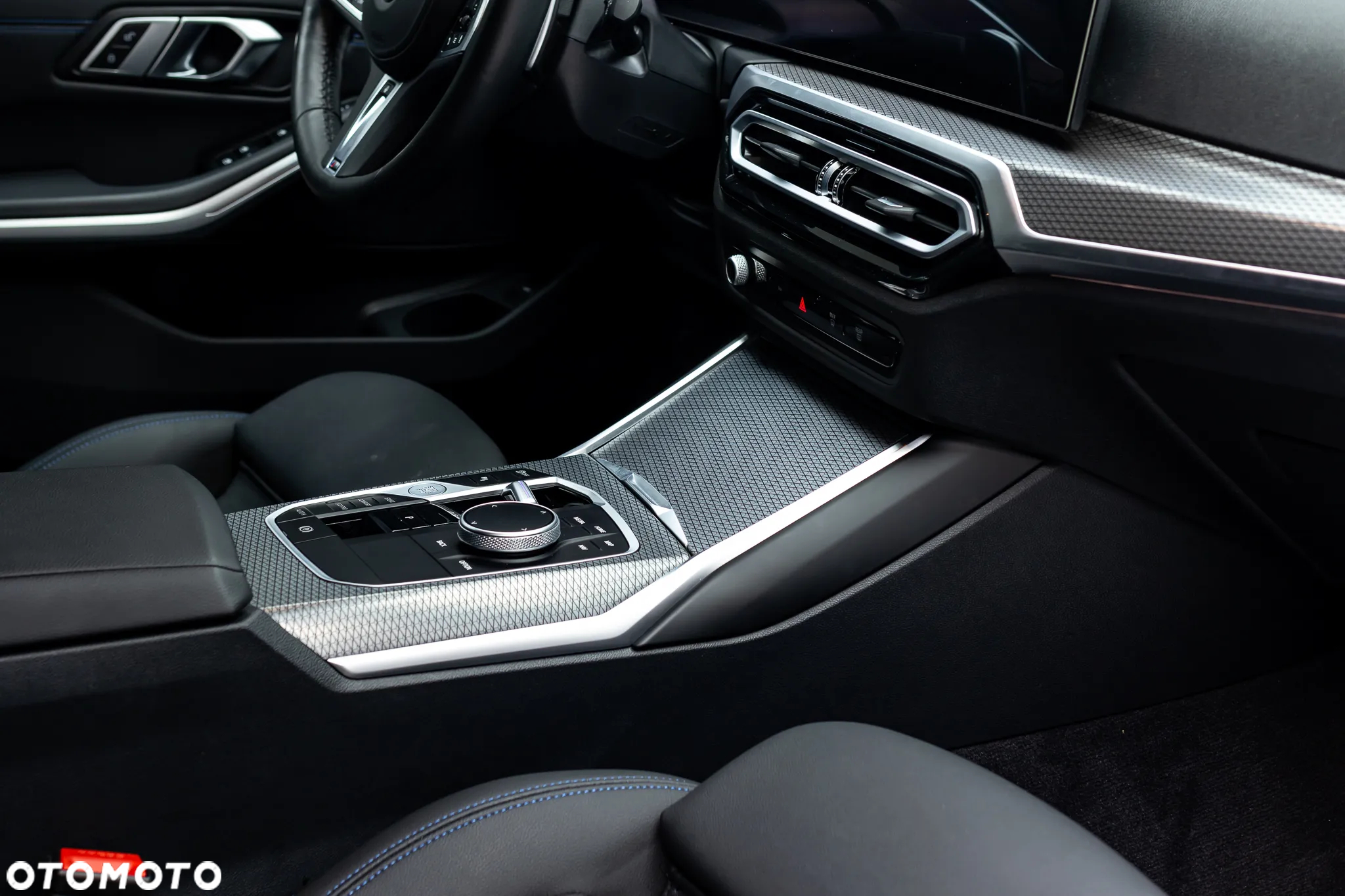 BMW Seria 3 320d Touring xDrive M Sport - 13