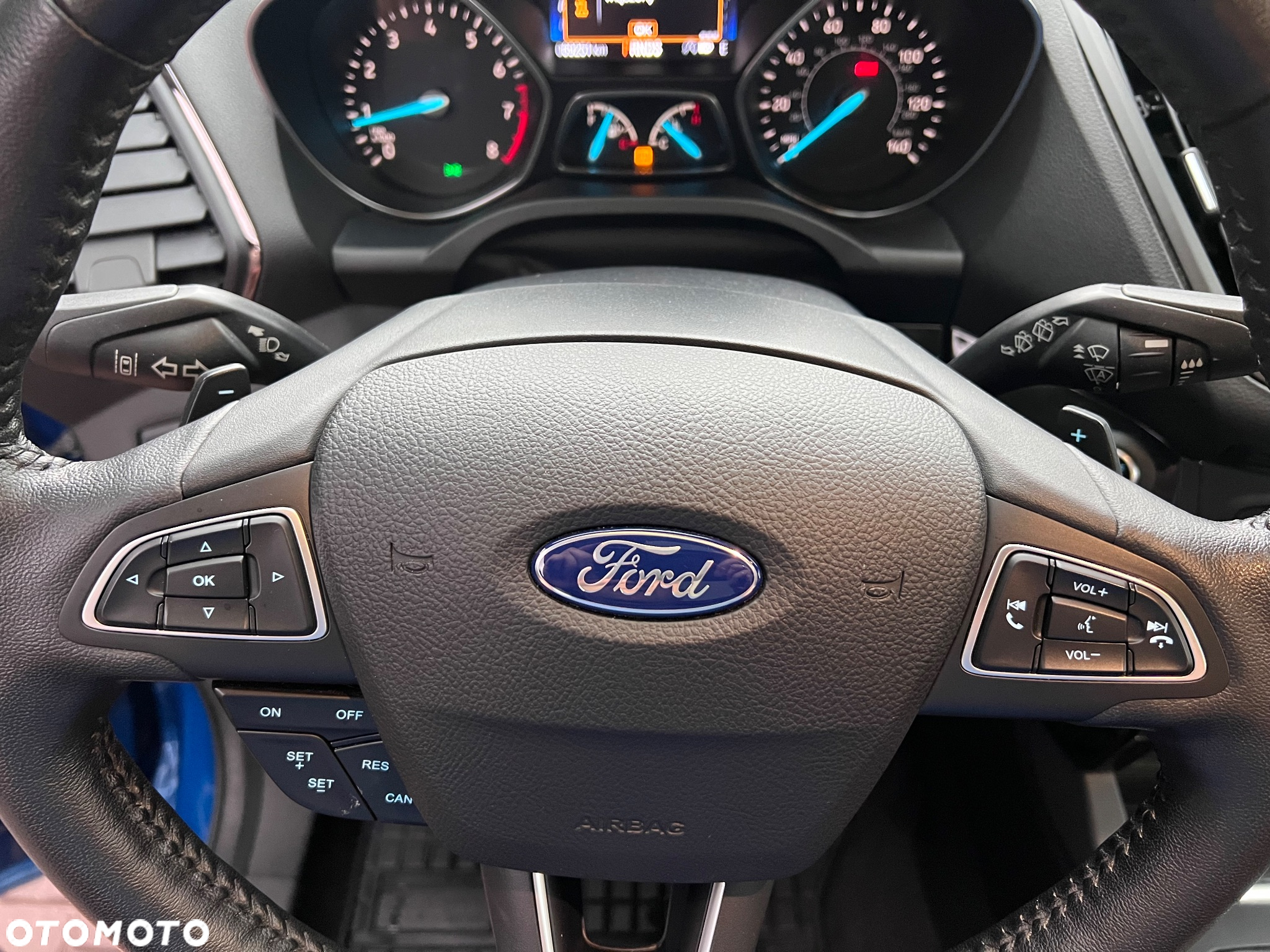 Ford Kuga 1.5 EcoBoost 4WD Titanium - 34