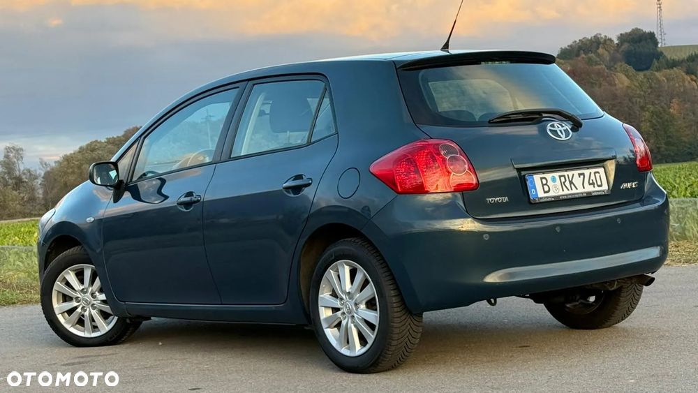 Toyota Auris 1.6 VVT-i Prestige Start - 37