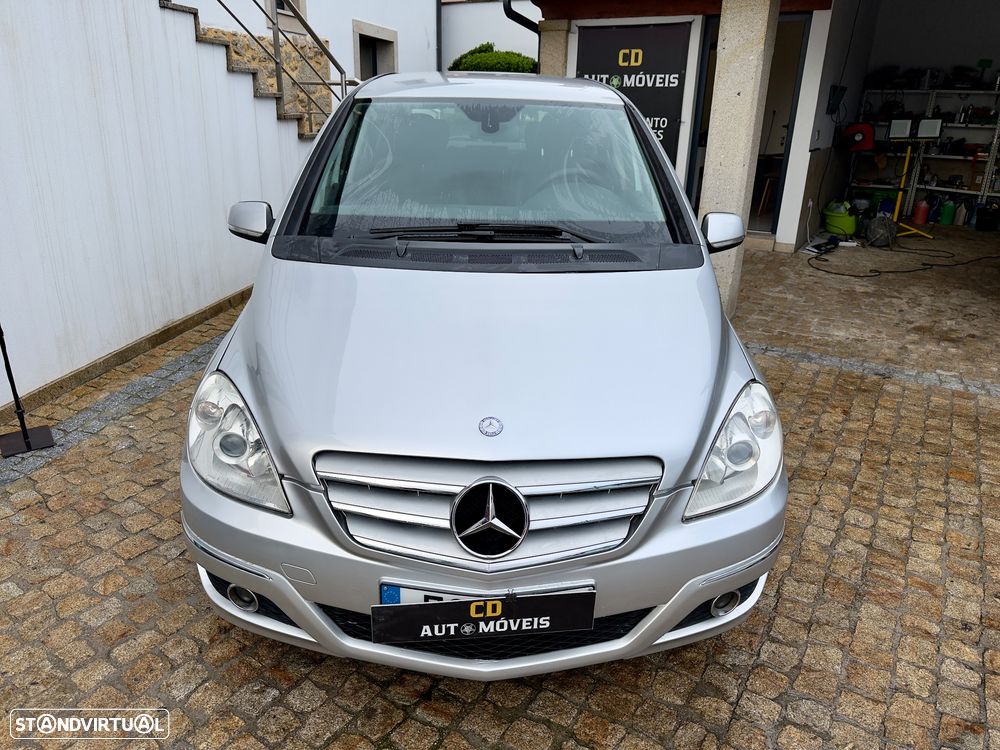 Mercedes-Benz B 180 CDI - 20