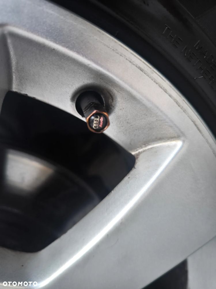 Audi A3 Sportback 1.6 FSI Ambiente - 31