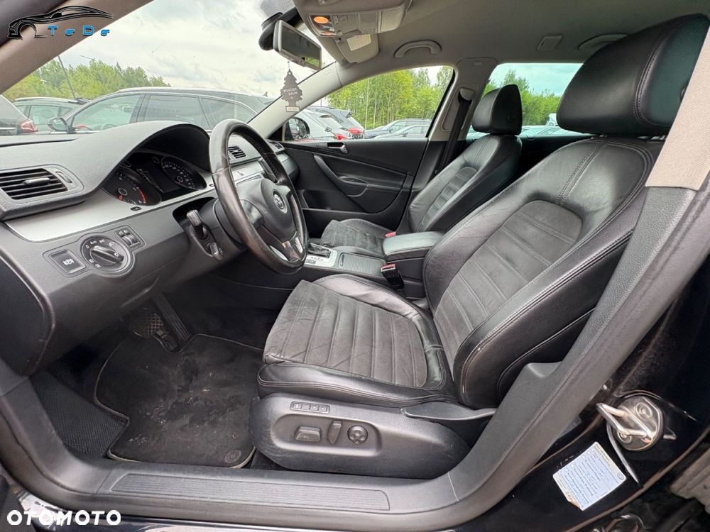 Volkswagen Passat Variant 2.0 TDI 4Motion DPF DSG Highline - 29
