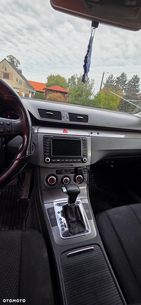 Volkswagen Passat - 7