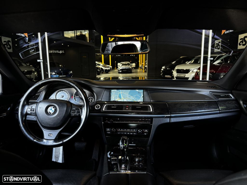 BMW 740 d xDrive Pack M - 21