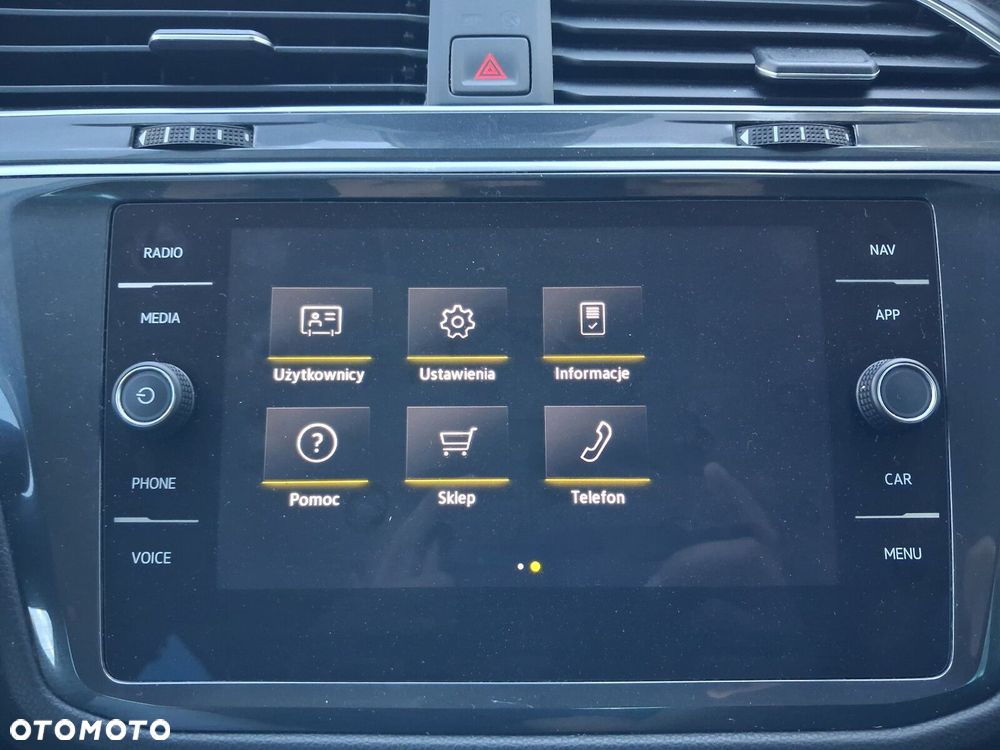 Volkswagen Tiguan - 28