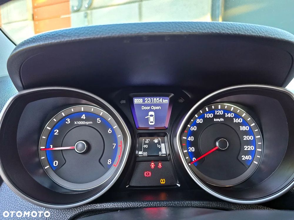 Hyundai i30 1.6 Classic EU5 - 20