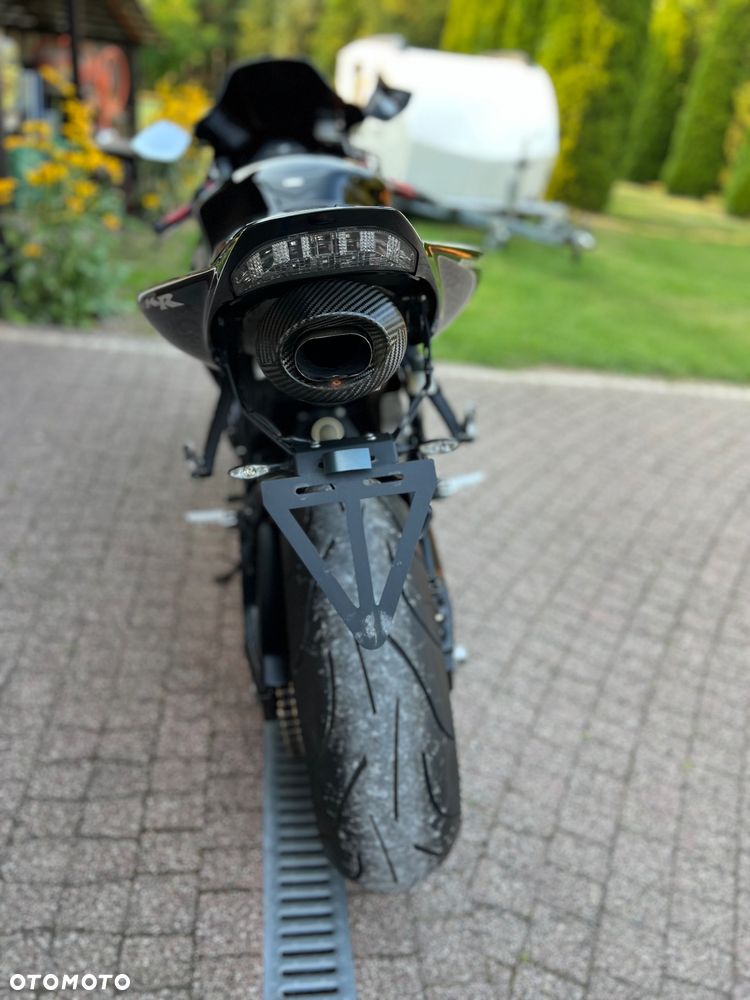 Honda CBR - 12