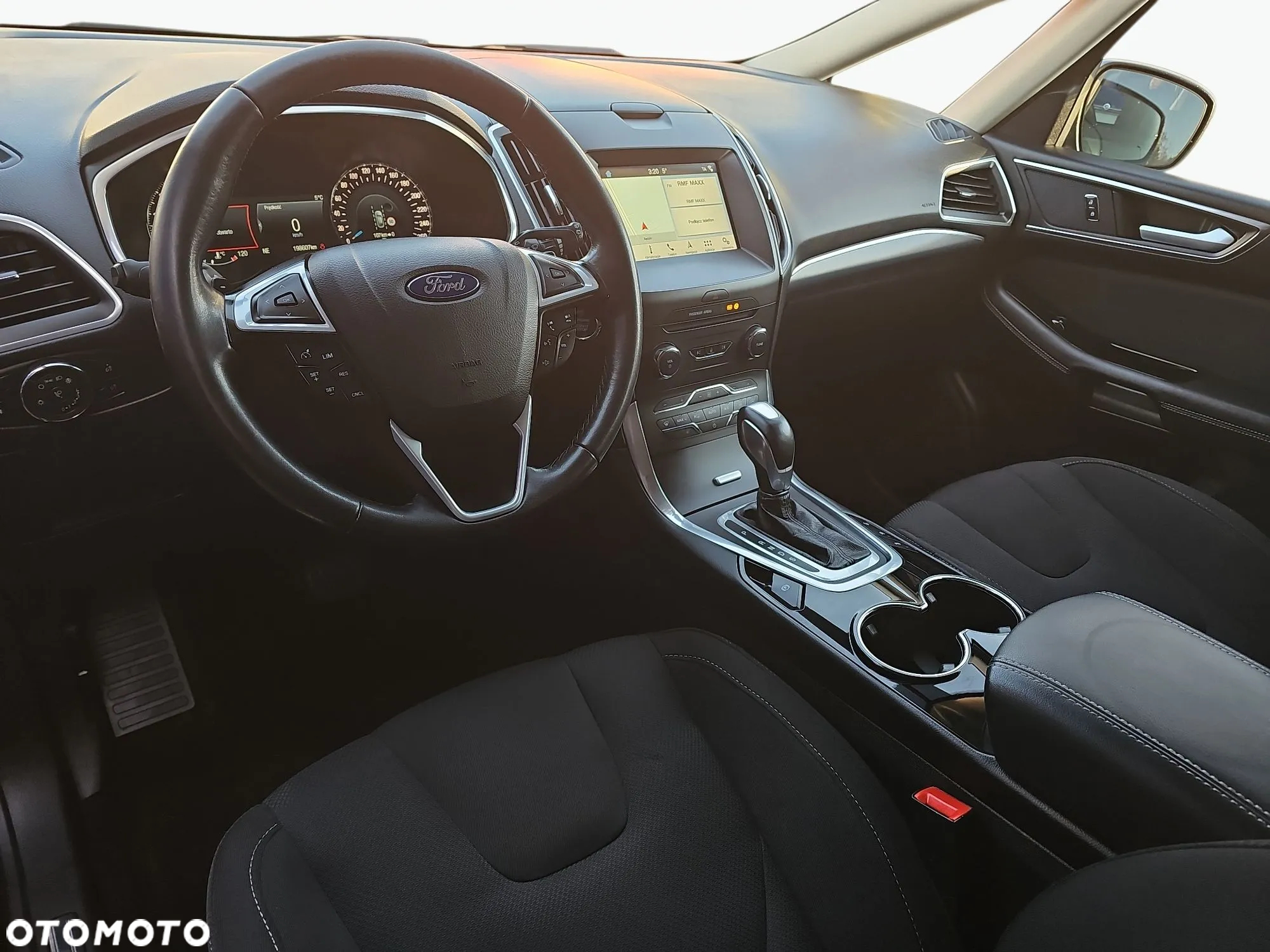 Ford S-Max 2.0 TDCi Titanium PowerShift - 11