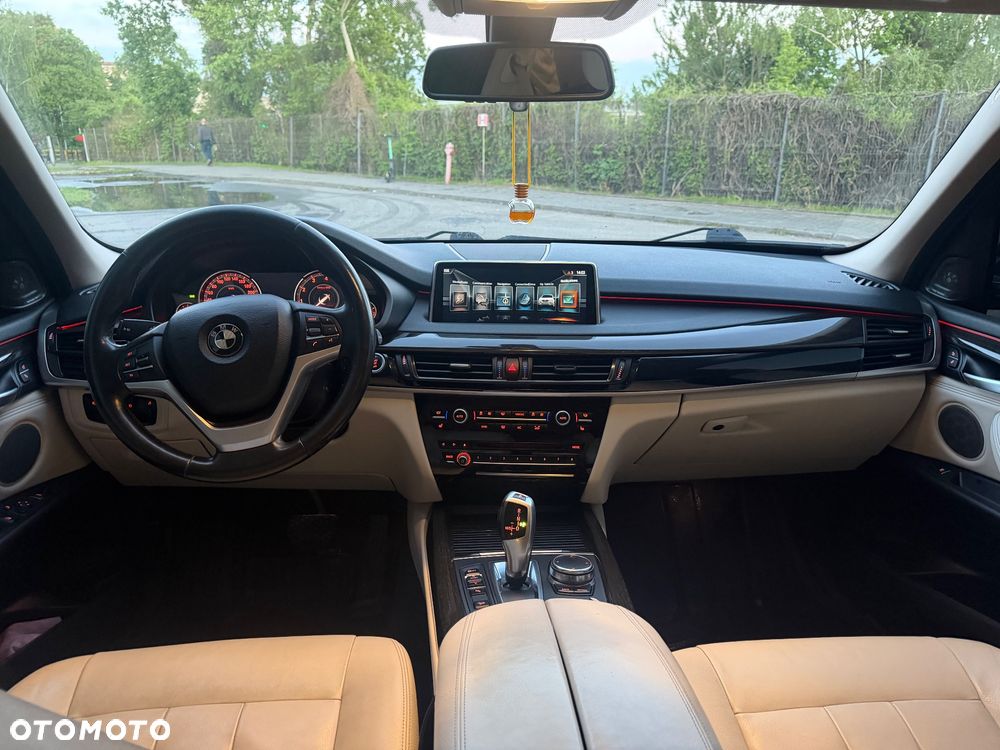 BMW X5 xDrive35i - 15