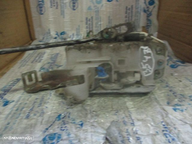 Fecho 6E17LH HONDA CIVIC 2001 FD MANUAL HONDA CIVIC ES55 2001 1.6I 110CV 4P CINZA FD MANUAL - 2