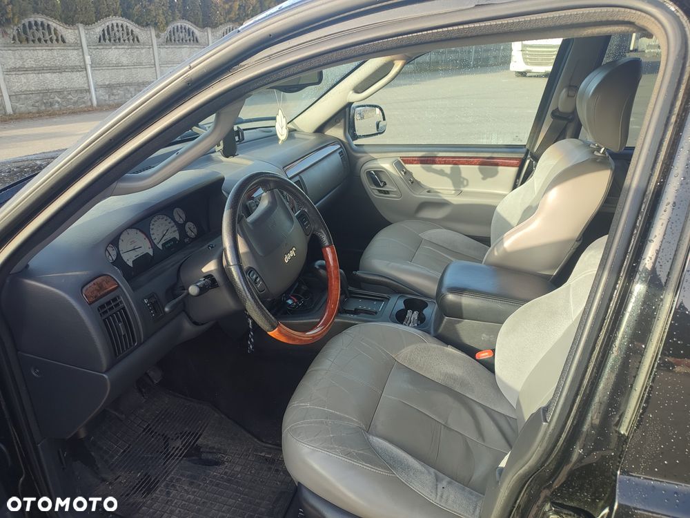Jeep Grand Cherokee - 3
