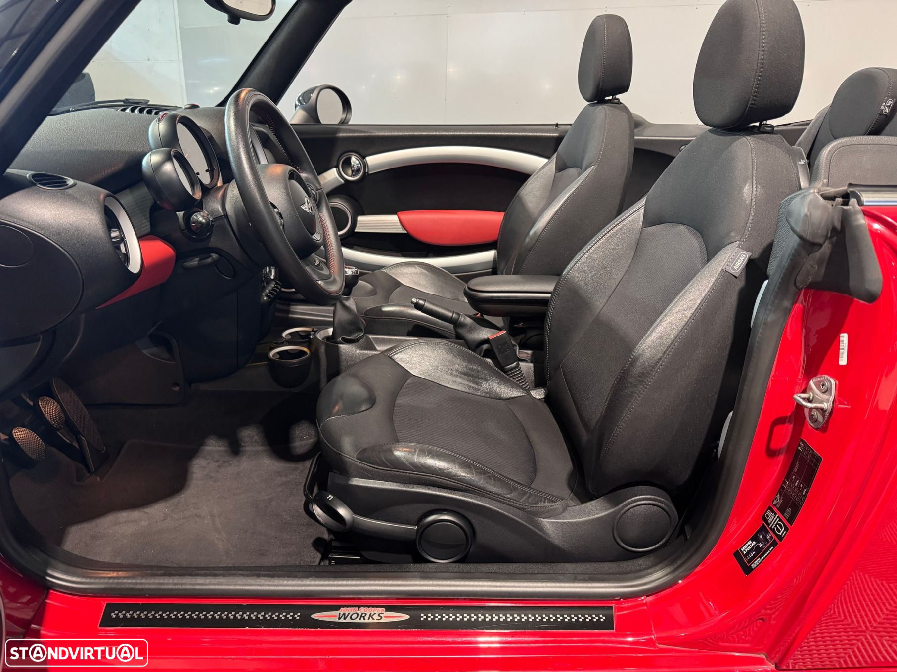 MINI Cabrio Cooper D - 17