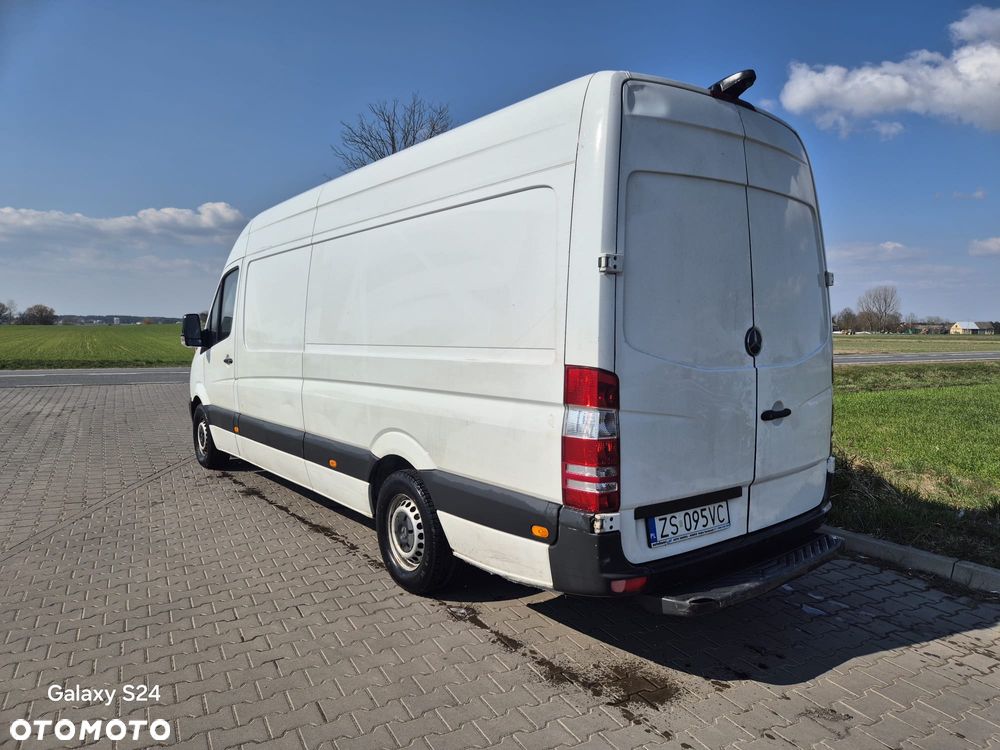 Mercedes-Benz Sprinter 906.235 - 6