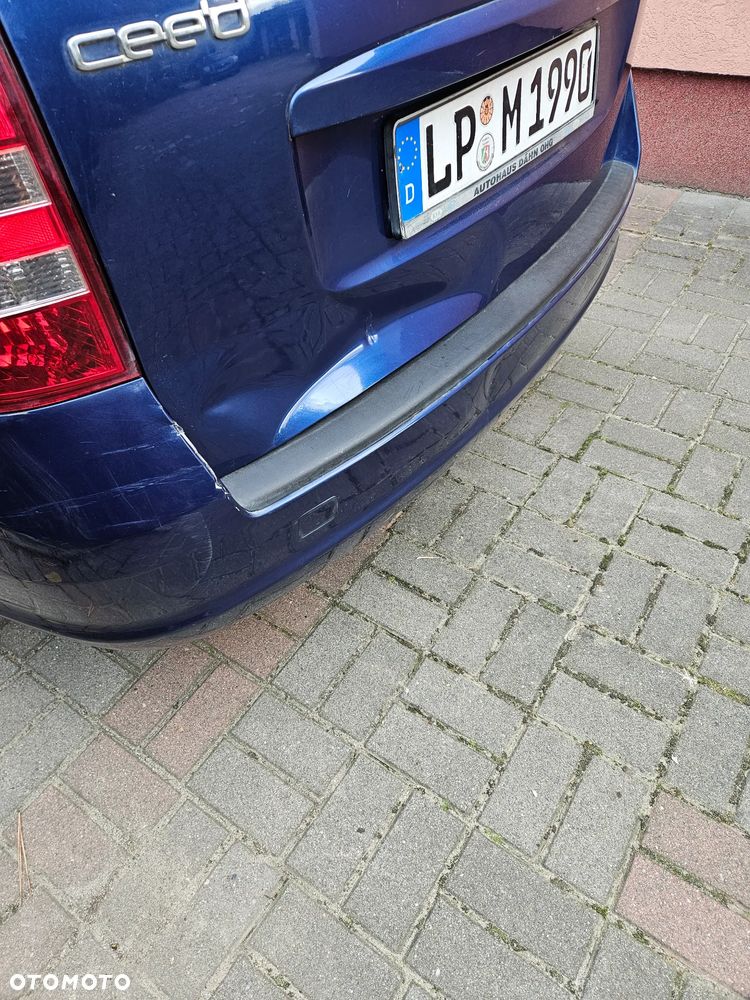 Kia Ceed - 19