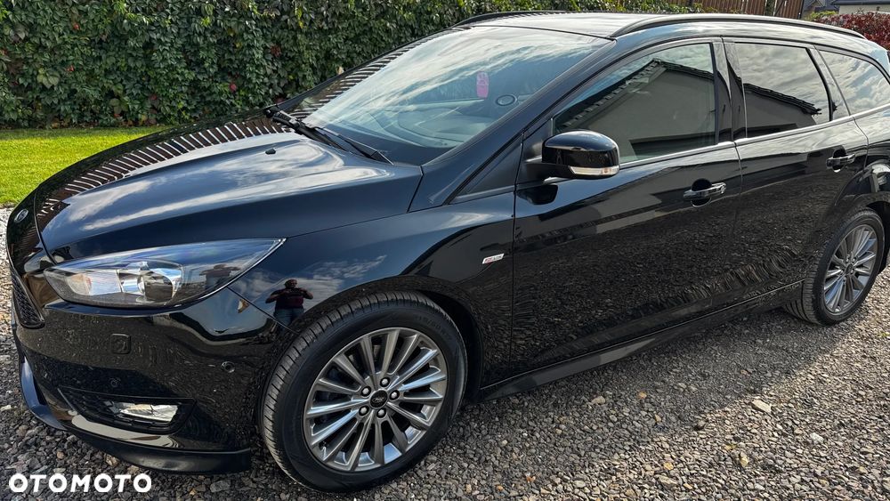 Ford Focus 1.5 EcoBoost ST-Line - 14