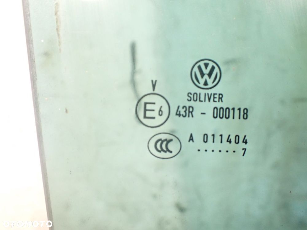 SZYBA BOCZNA PRAWA TYLNA VOLKSWAGEN PASSAT B6 2.0 - 3