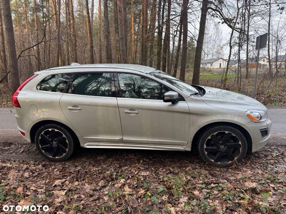 Volvo XC 60 D5 AWD RDesign - 12
