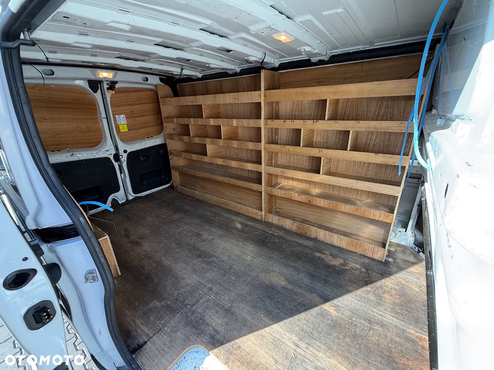 Renault Trafic - 11