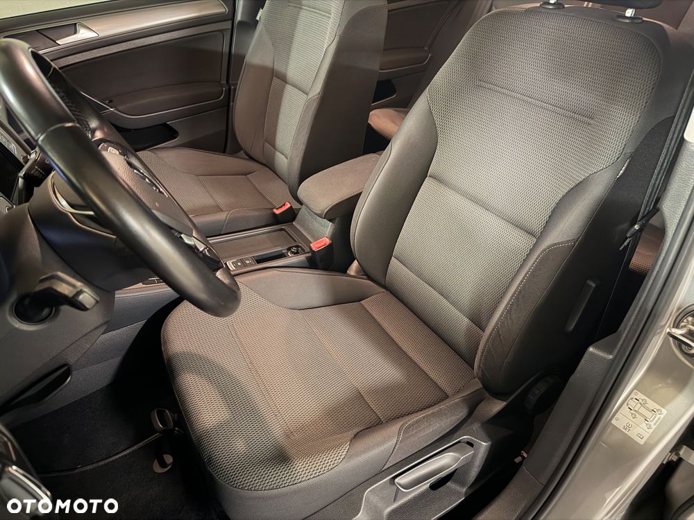 Volkswagen Golf 1.6 TDI BMT Comfortline - 20