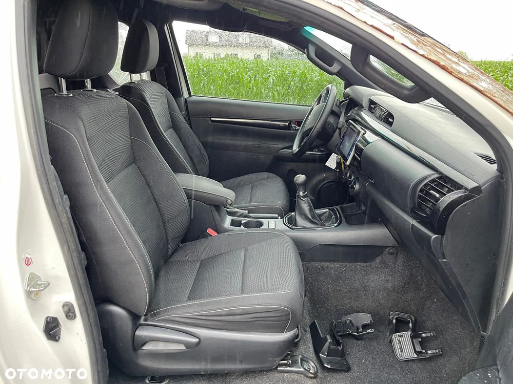Toyota Hilux 4x4 Extra Cab Comfort - 20