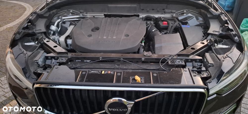 Volvo XC 60 B5 B AWD Geartronic Momentum Pro - 27