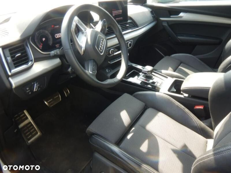 Audi Q5 Sportback - 5