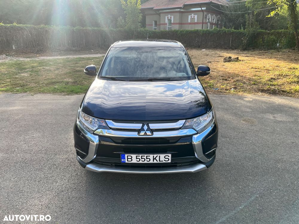 Mitsubishi Outlander 2.2 DI-D AS&G 6MT 4WD Invite A01 - 9