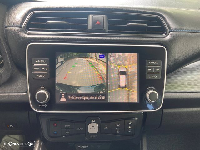 Nissan Leaf N-Connecta - 24