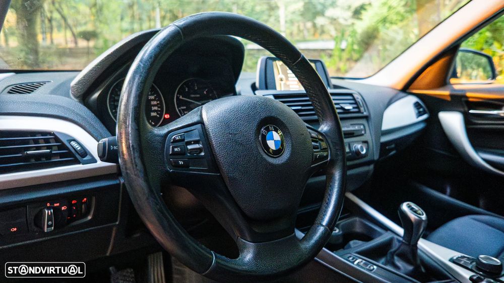 BMW 114 d - 11