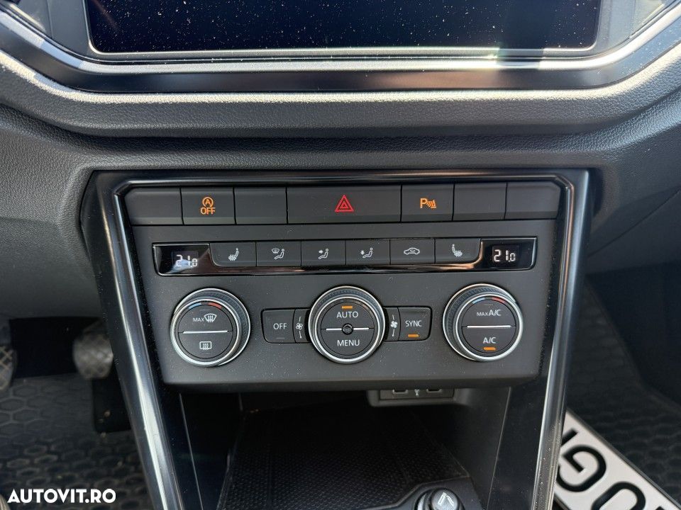Volkswagen T-Roc 1.0 TSI Base - 17