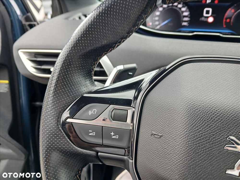 Peugeot 5008 2.0 BlueHDi GT Pack S&S EAT8 - 24