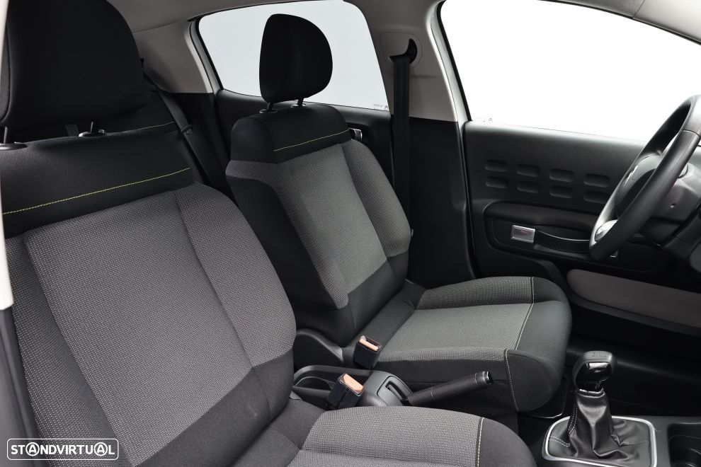 Citroën C3 1.2 PureTech Shine - 20