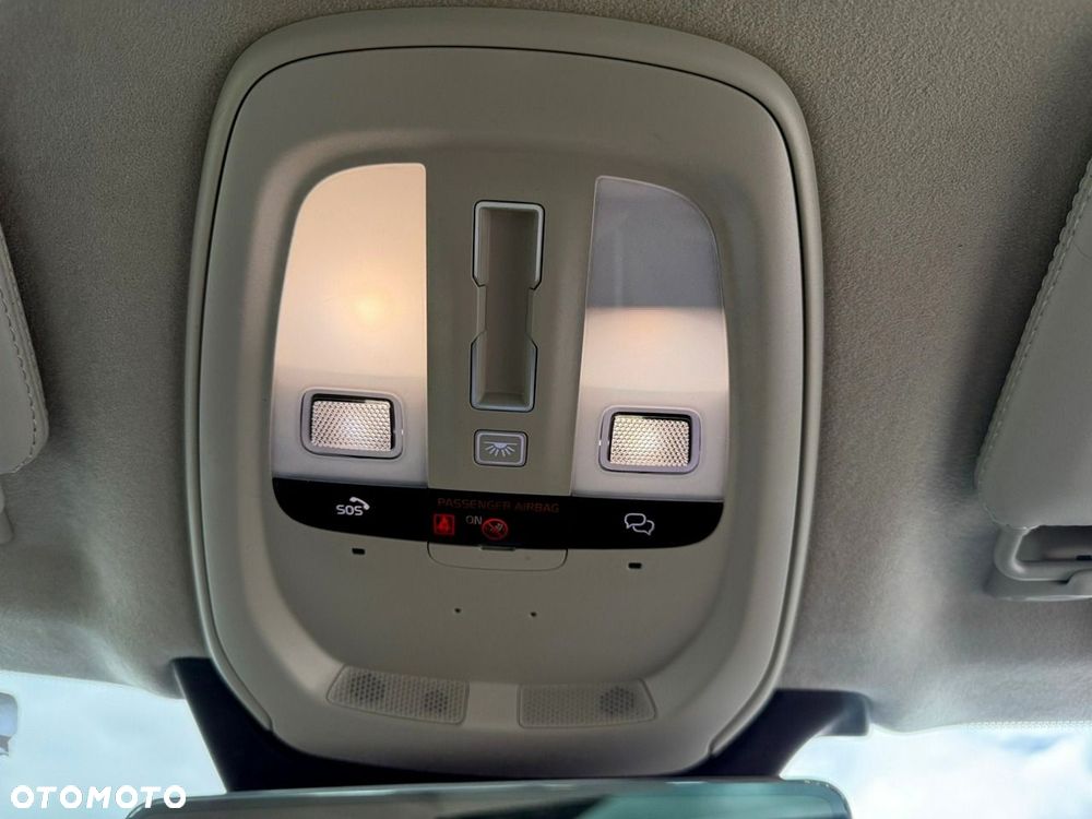 Volvo XC 90 - 27