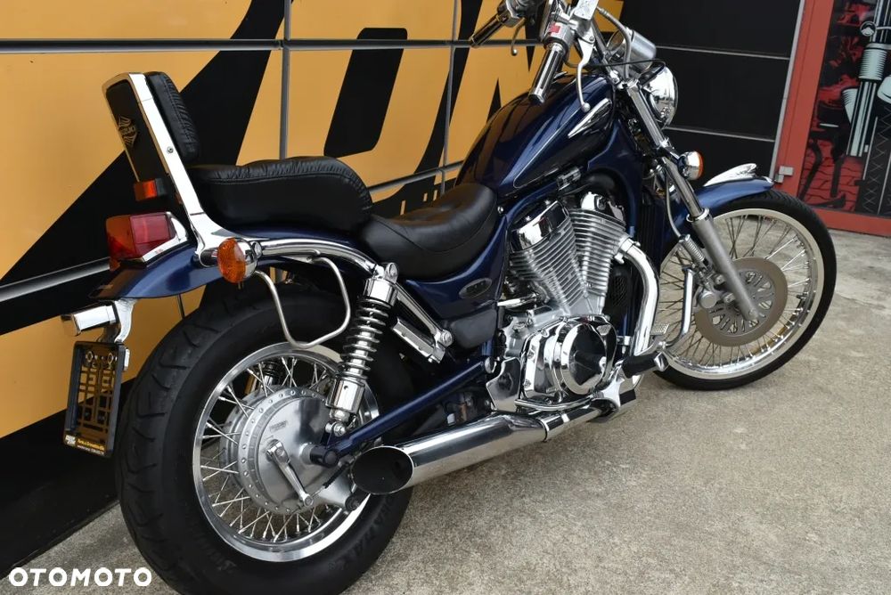 Suzuki Intruder - 30