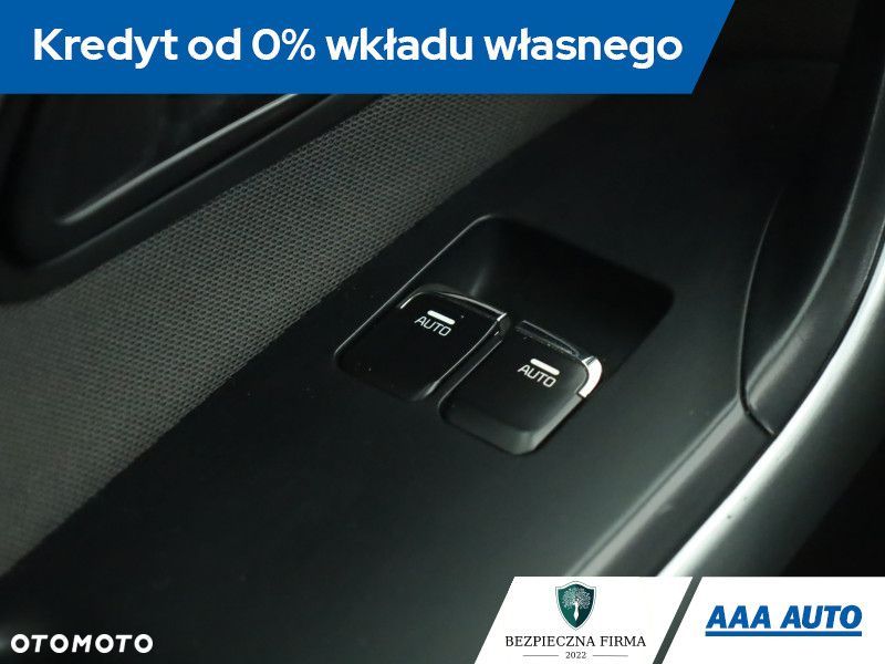Kia Ceed - 13