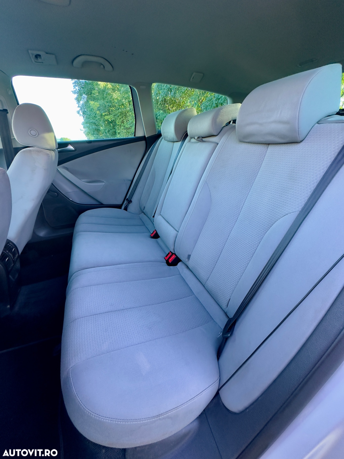 Volkswagen Passat - 5